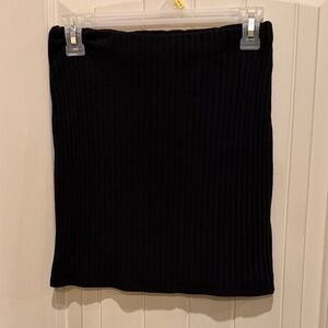Chic Black Ribbed Pencil Skirt
